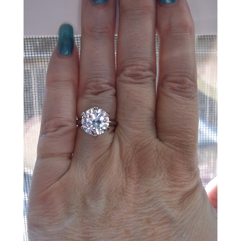 Solitaire Round Cut Cubic Zirconia Ring 6.84 Carat Stainless Steel - Picture 4 of 16